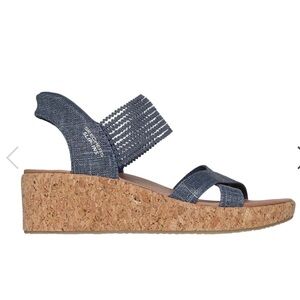 Skechers Slip Ins Cali Luxe Foam Beverlee Wedge Sandals Sz 8 Navy Summer Comfort